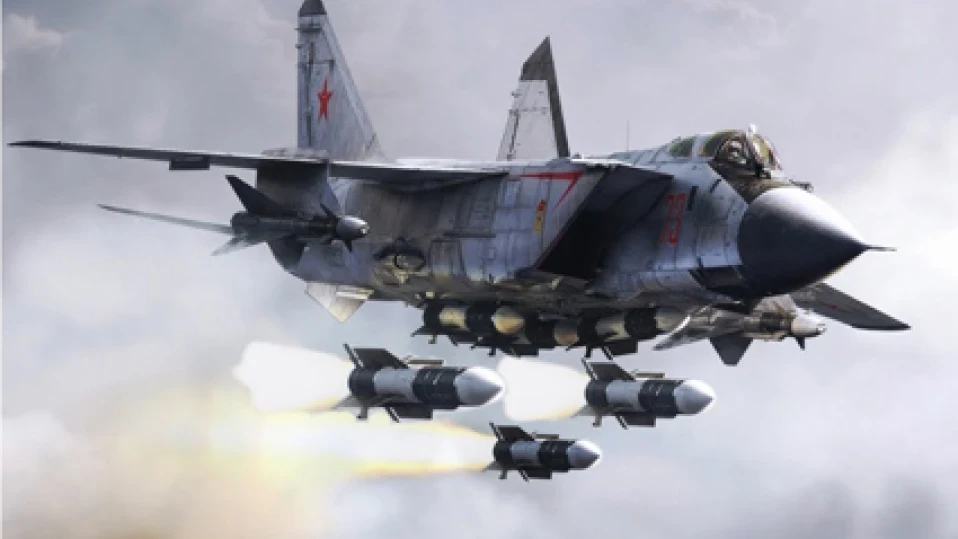 Defense Express: Русия оборудва изтребителите-прихващи МиГ-31БМ с "ядрени" ракети "въздух-въздух"