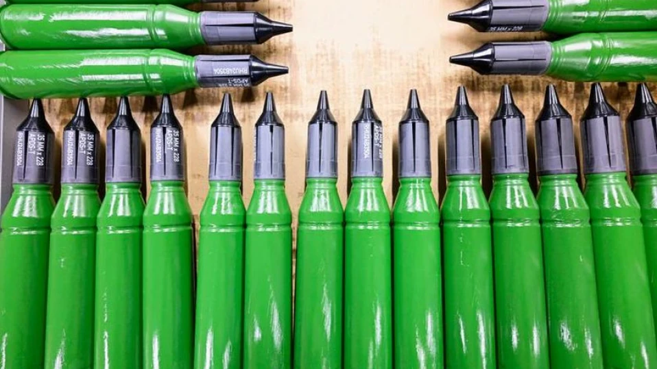 Newsweek: ЕС дава 47 000 000 евро за фабрика за експлозиви в Румъния, Украйна - "гладна" за боеприпаси