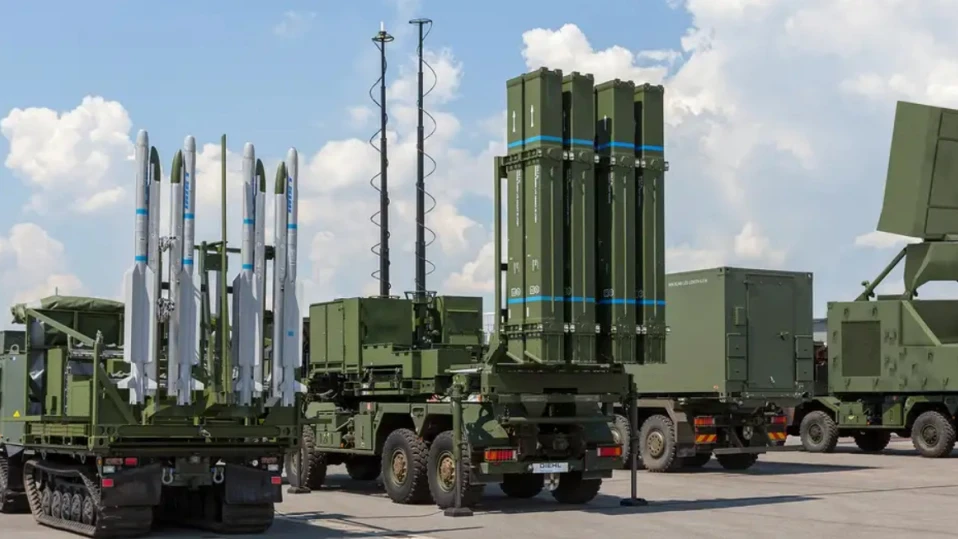 Кабинетът иска НС да одобри покупка на зенитно-ракетен комплекс IRIS-T от Германия