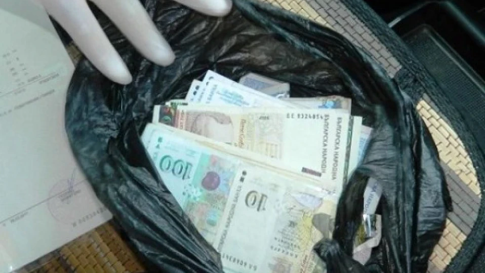 Жена даде близо 10 000 лв. на ало измамници
