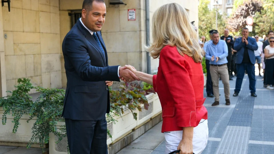 Горица Кожарева в МВР за нова среща с Калин Стоянов (ВИДЕО)