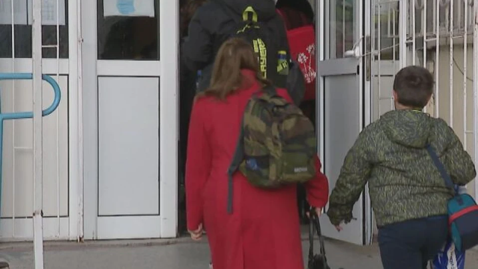 Синдикат “Образование” предлага седмица допълнителна зимна ваканция за учениците