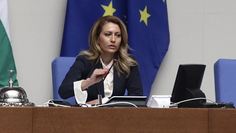 Назарян отказала по телефона на Радев да е служебен премиер