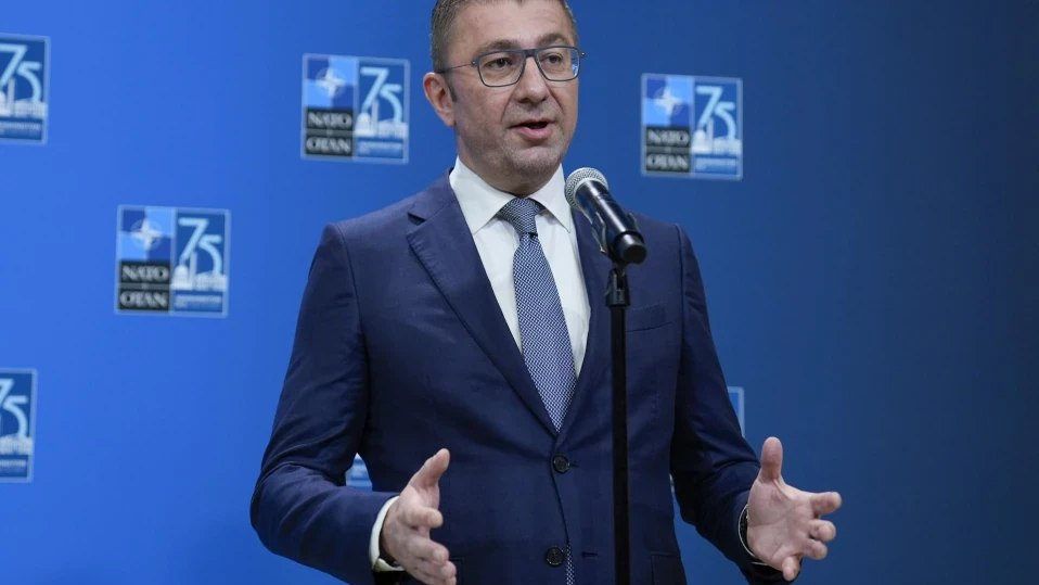 Задочен спор пламна между Християн Мицкоски и българското МВнР (обзор)