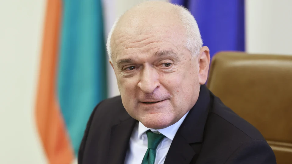 Служебният премиер представя кандидатурите за еврокомисар