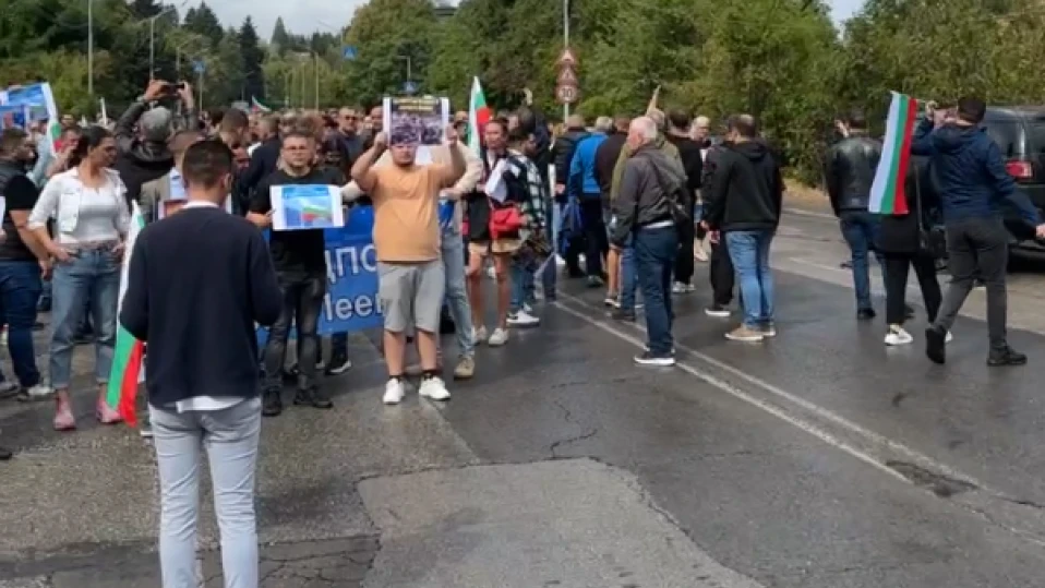 ДПС тръгва на поход за демокрация (ВИДЕО)