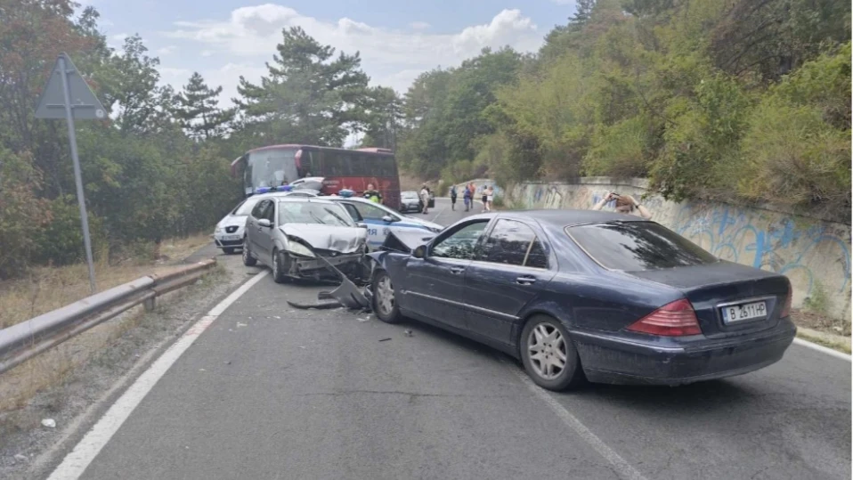 Жена загина при катастрофа на пътя Обзор – Слънчев бряг, виновният шофьор е бил дрогиран