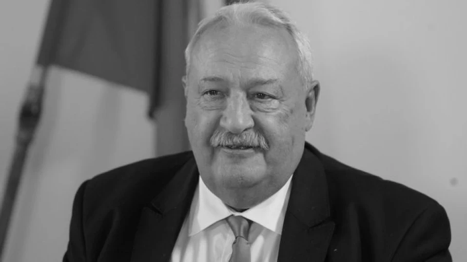 IN MEMORIAM: Отиде си Иван Гарелов