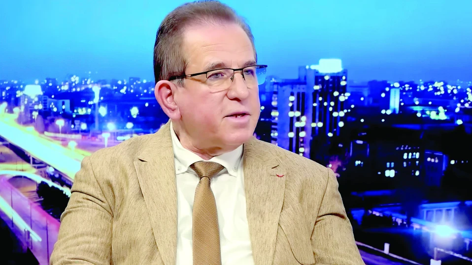 Ахмед Доган се крие в Русия, твърди Гюнер Тахир