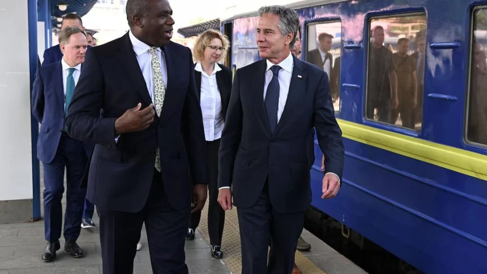 Москва предупреди Запада, че влиза в конфликта в Украйна