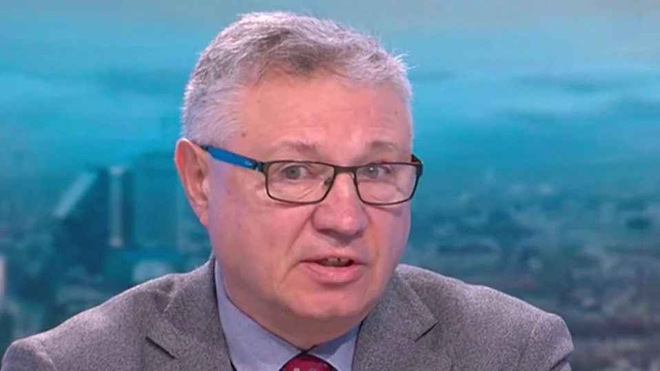 Бившият военен министър Велизар Шаламанов: Подготовката на пилотите ни е недостатъчна