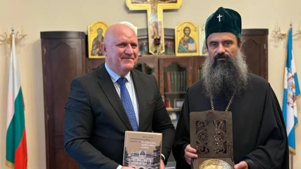 Галин Цоков към патриарх Даниил: Учебниците по религия ще са безплатни