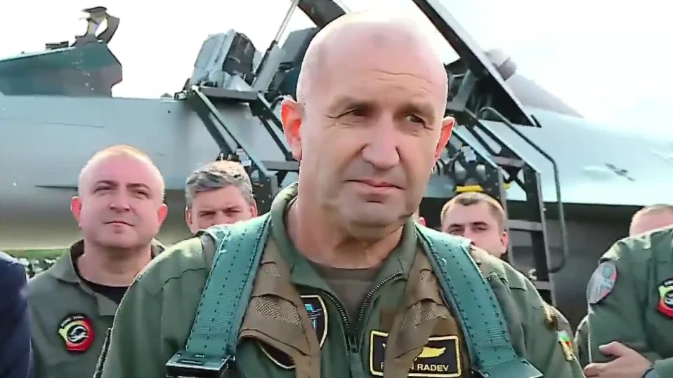 Радев очаква възможно най-скоро да бъдат изяснени всички обстоятелства около катастрофата в "Граф Игнатиево"