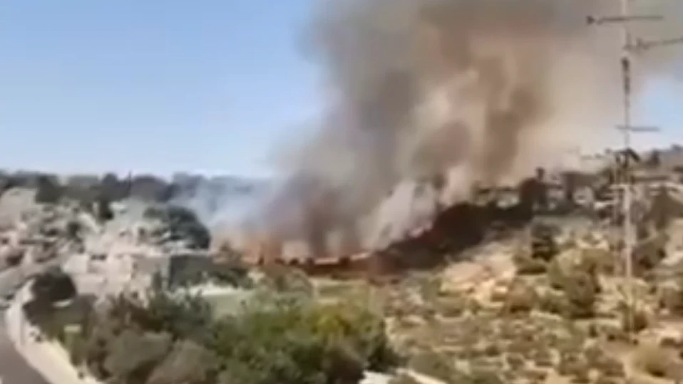 "Хизбула" изстреля десетки ракети по Северен Израел