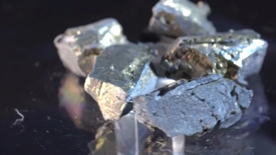 Тримата арестувани за притежание на америций не знаели, че е радиоактивен