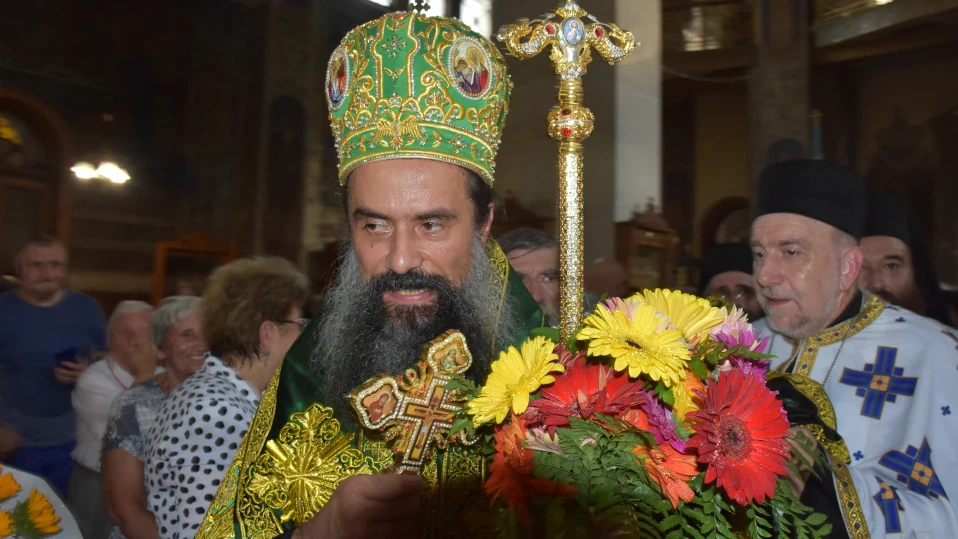 Постъпвайте с човеците така, както искате и те да постъпват с вас, каза патриарх Даниил