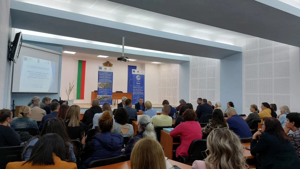 При изключителен интерес премина публичното обсъждане за изграждането на Дунавския индустриален технологичен парк в Свищов