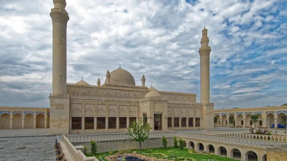 МВнР предупреди българите: Азербайджан удължава специалния карантинен режим