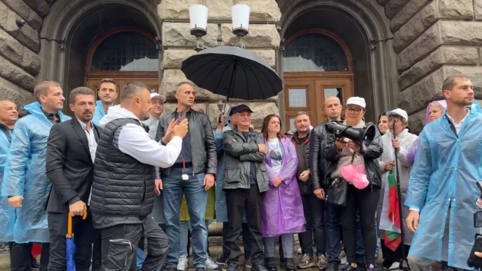 Доган на протест в защита на Ибрямов: Наш дълг е да защитим демокрацията