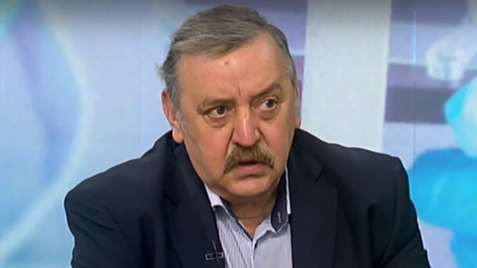 Проф. Кантарджиев: Ковид сега протича леко и за няколко дни