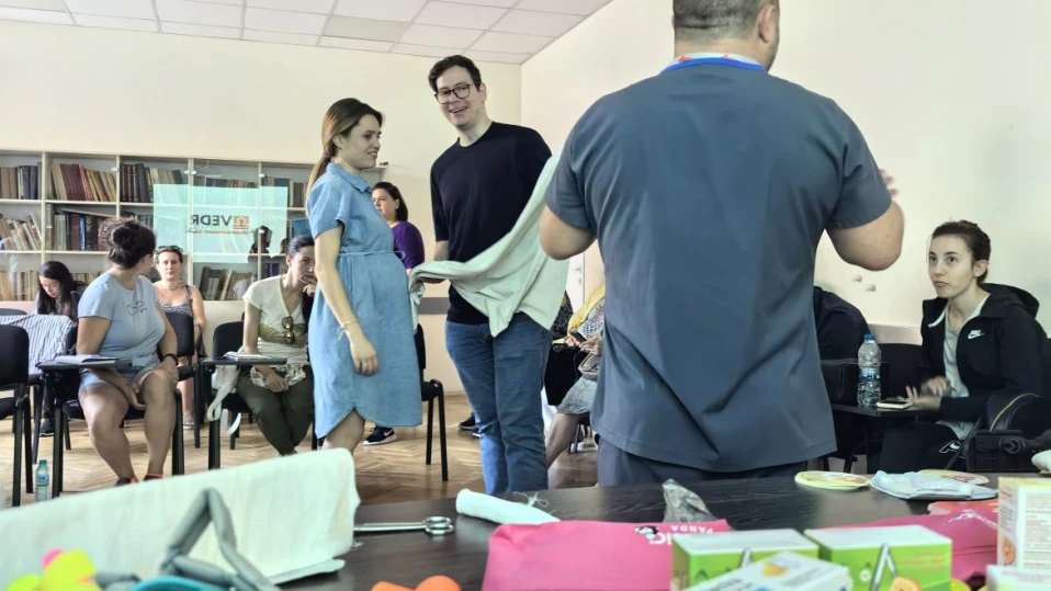 Водещи детски специалисти от "Пирогов" провеждат Есенна академия за родители