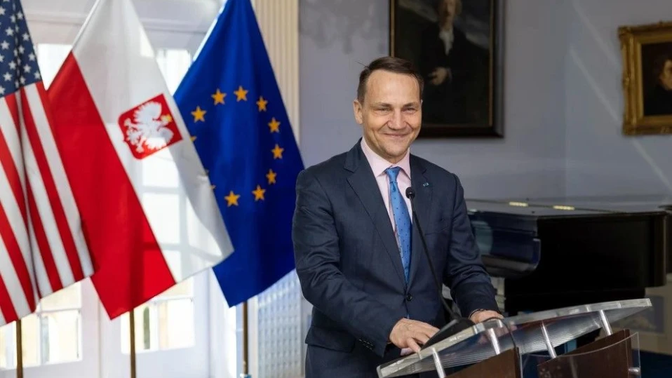 Полша заплашва Русия: Ще свалим вашите ракети и в случай на атака ще стреляме по Санкт Петербург