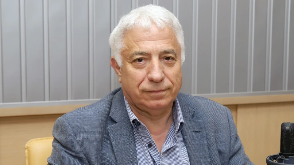 Валерий Тодоров: Опозицията в Молдова може да се обедини и Мая Санду да загуби балотажа