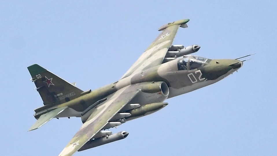 МО на Русия: Су-25 унищожи бронирана техника на ВСУ в граничния район на Курск