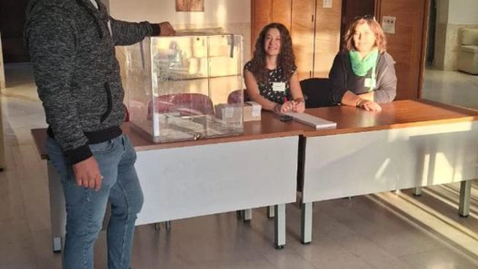 Започна изборния ден за сънародниците ни в Гърция