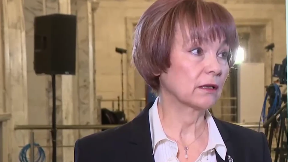 Росица Матева, ЦИК: Имаме сигнали, че не са стартирали машини