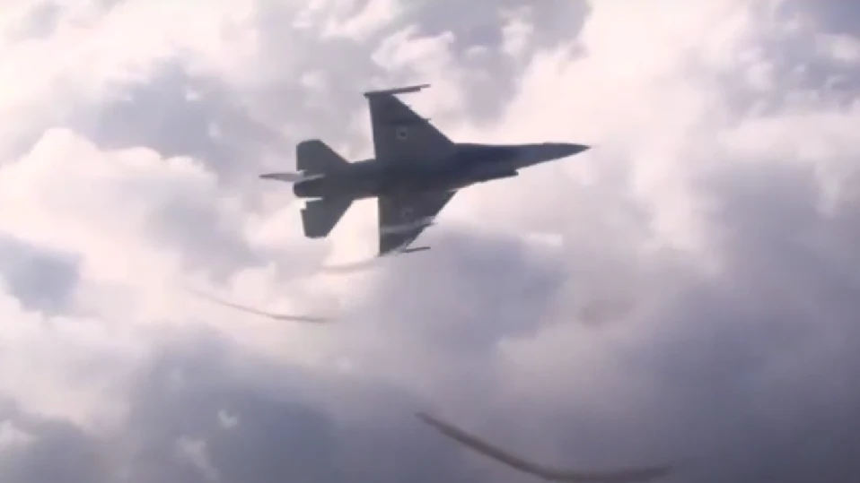 Украински военен експерт: Положението на ВСУ в Донбас е критично, руснаците щурмуват четири града едновременно (ВИДЕО)