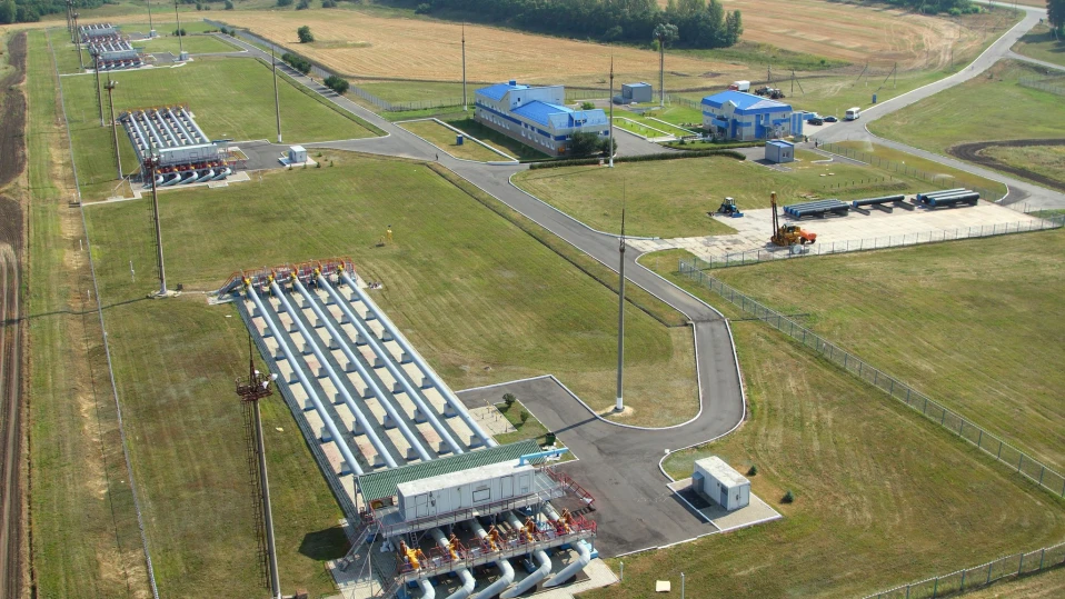 "Газпром" продължава транзита на газ към Европа през Украйна