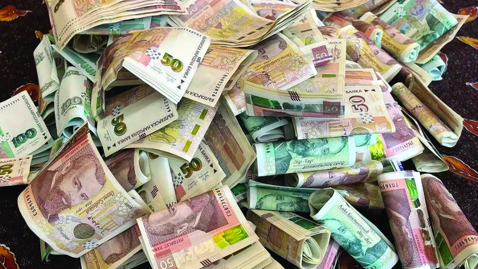 Парите в обращение у нас за първи път надхвърлиха 30 млрд. лева
