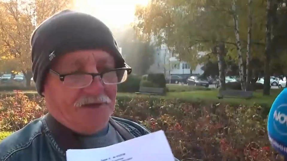 Пенсионер получава глоби за нарушения с коли, в които не се е качвал