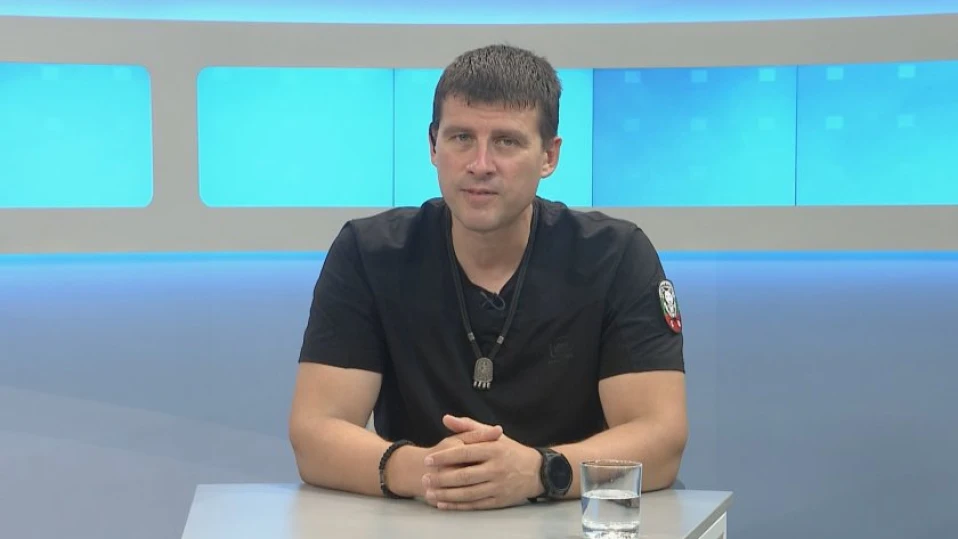 Ивелин Михайлов: Държавността се разпада