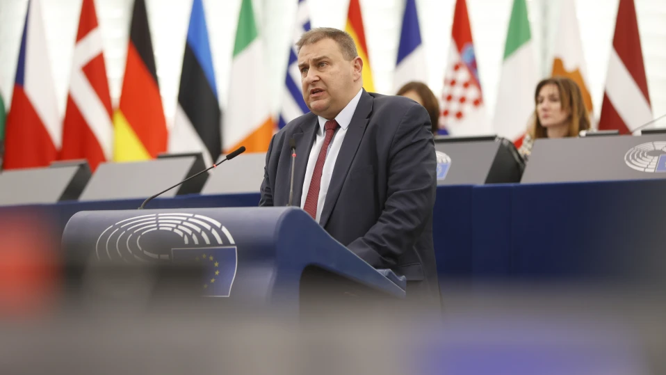 Емил Радев с прогноза: Блокадата на Австрия за пълноправното ни членство в Шенген ще падне до края на годината