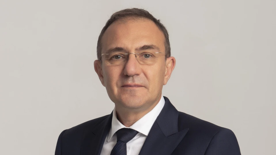 Санитарният кордон около ГЕРБ и ДПС го е сложил Конгресът на БСП, каза Гуцанов