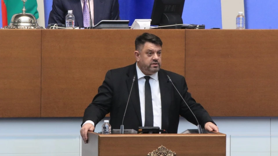 Атанас Зафиров към ГЕРБ, Възраждане, ППДБ и ДПС: Няма да загубите, ако направите крачка назад