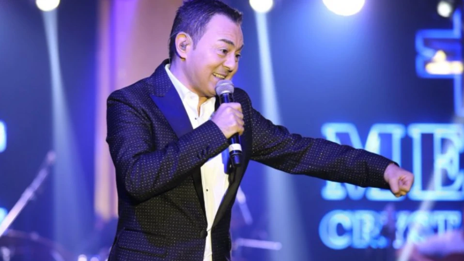 Издадоха заповед за арест на турския певец Сердар Ортач