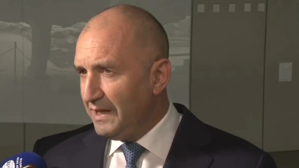 Румен Радев: Всички виждаме какво значи да имаме правителство без ясна политическа отговорност (ВИДЕО)