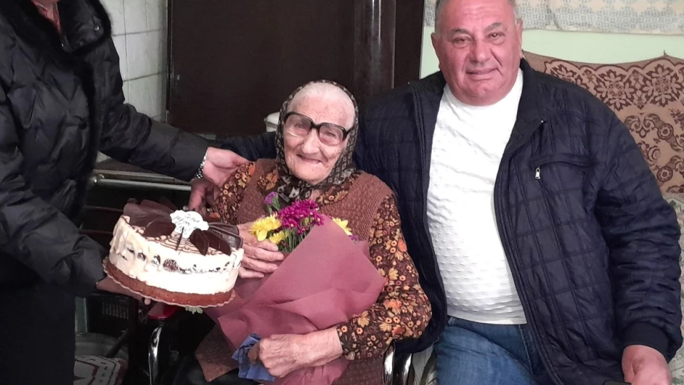 105 години празнува баба Севда от Видинско