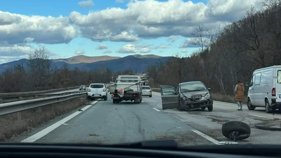 Катастрофа при 44-ия километър на магистрала „Хемус“