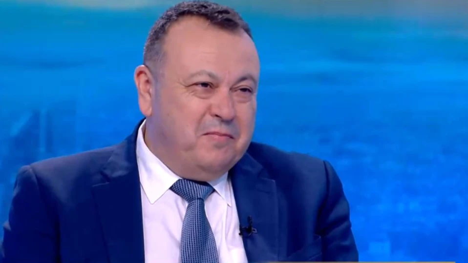 Хамид Хамид: С митнически кордон трябва да се изолират хора от ПП-ДБ
