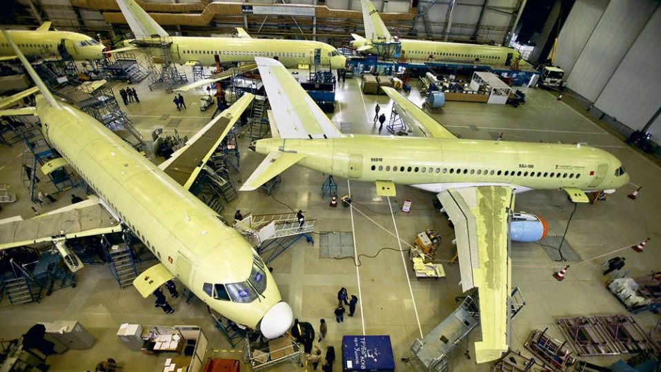 Чистка в руската авиоиндустрия заради провалената програма за граждански самолети