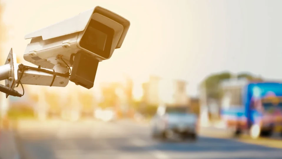 1388 камери ще пращат съобщения за нарушения на пътя в Атина