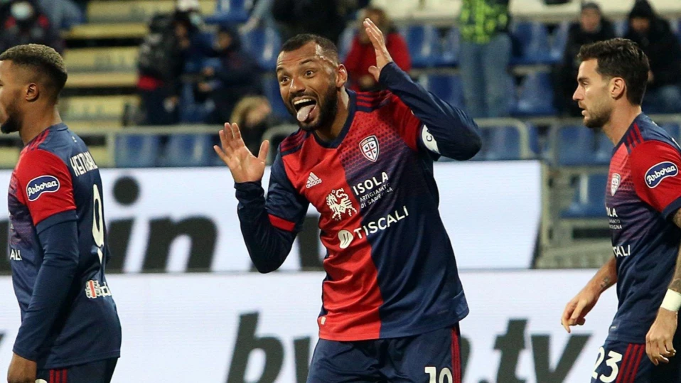 Каляри победи Верона с 1:0 и вече е 12-и в Италия