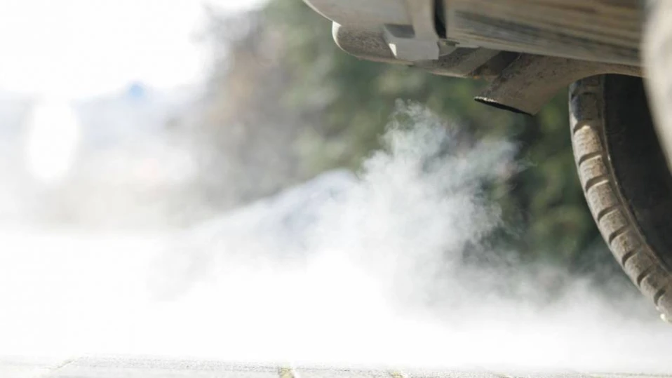 От днес: Забрана за влизане на стари коли в центъра на София