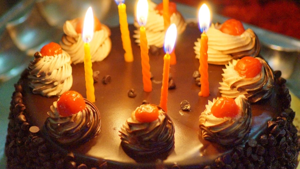 На 11 декември 2024 г. да почерпят