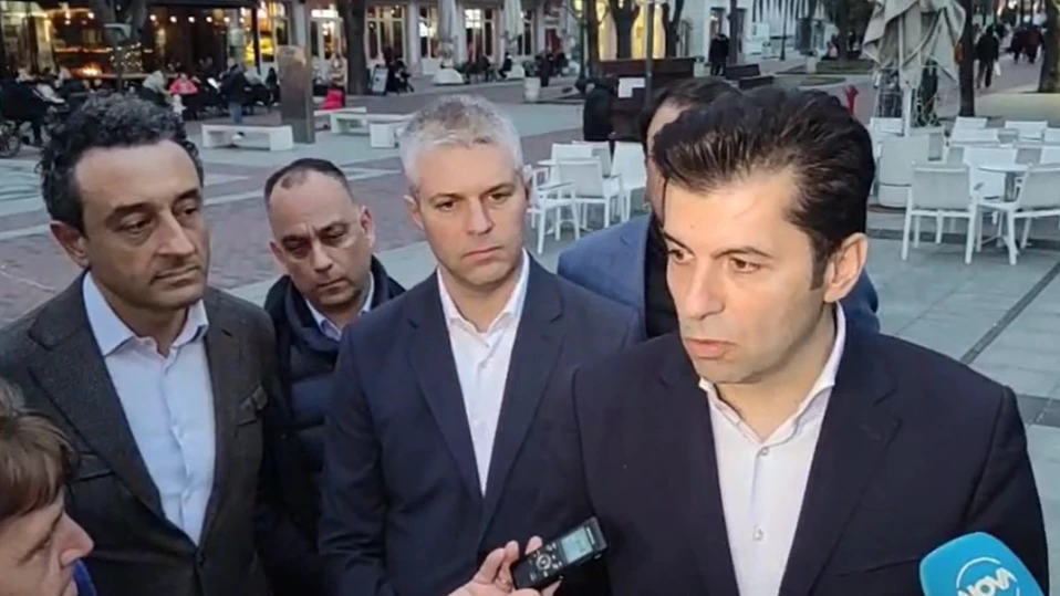 И Кирил Петков заяви, че ПП-ДБ няма да разговарят с ГЕРБ