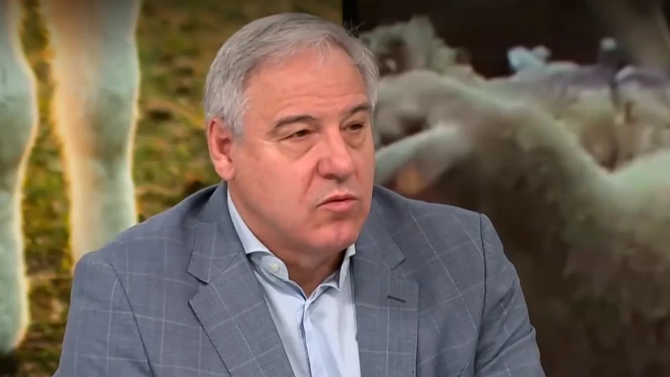 Доц. Костов: Ниската смъртност сред заразените с чума стада не е причина да се смята, че болест сред животните няма